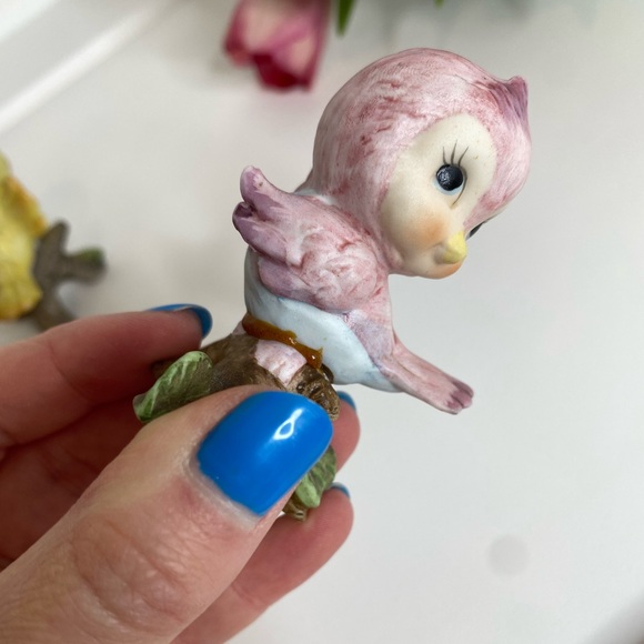 ADORABLE Set Of 3 Vintage Kitschy Colorful Porcelain Birdie Figurines - Picture 10 of 10